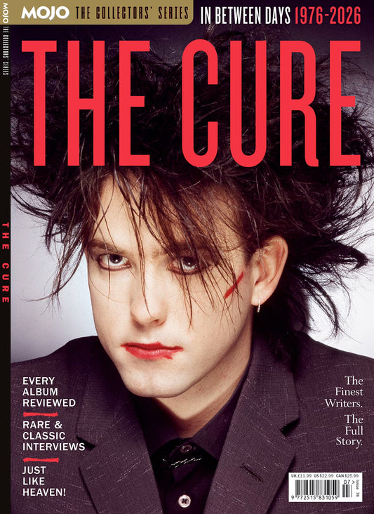MOJO The Collectors' Series forside – The Cure: In Between Days 1976-2026, Robert Smith med vild mørk frisure og rød læbestift, every album reviewed