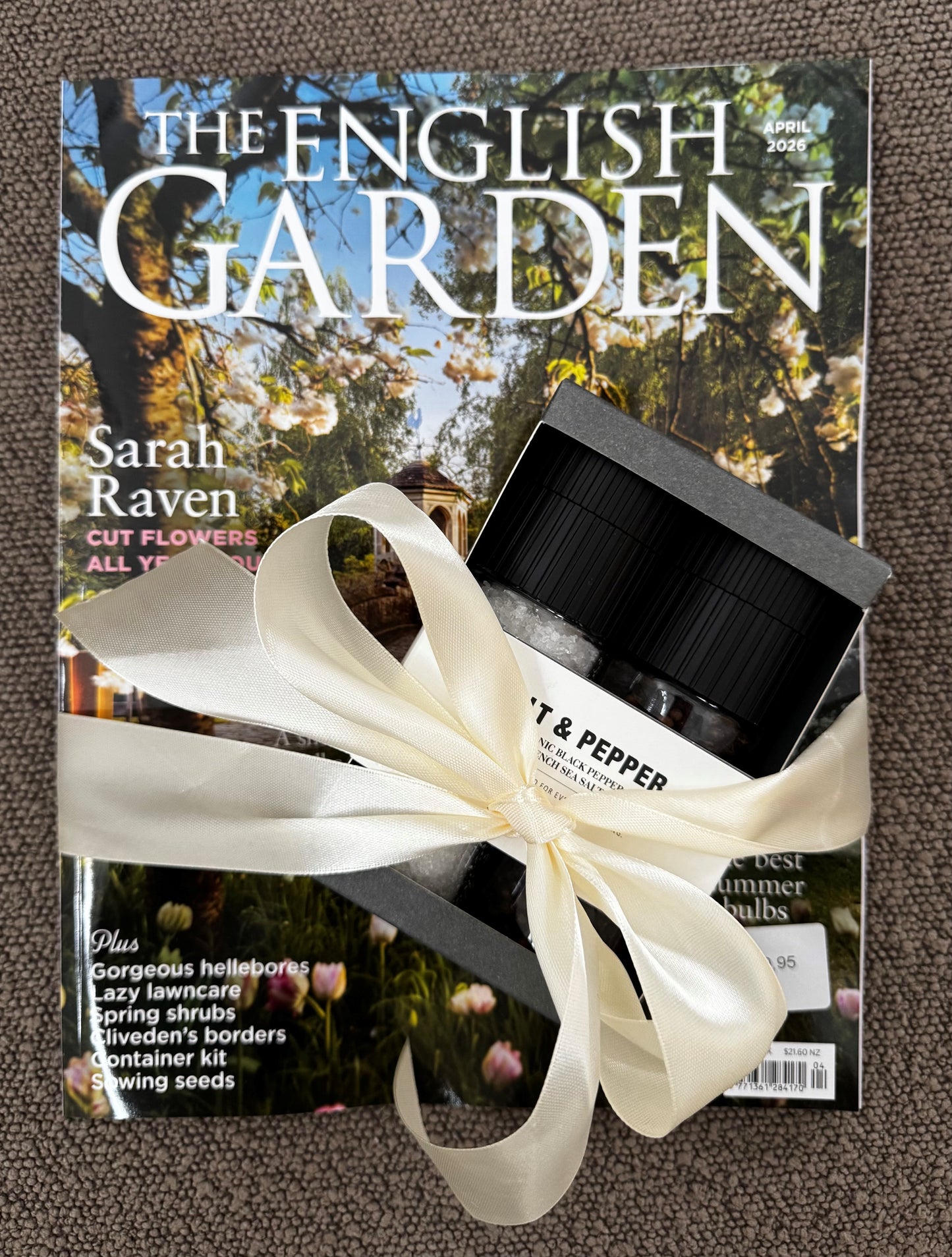 Magasinet The English Garden + Nicolas Vahé Gaveæske