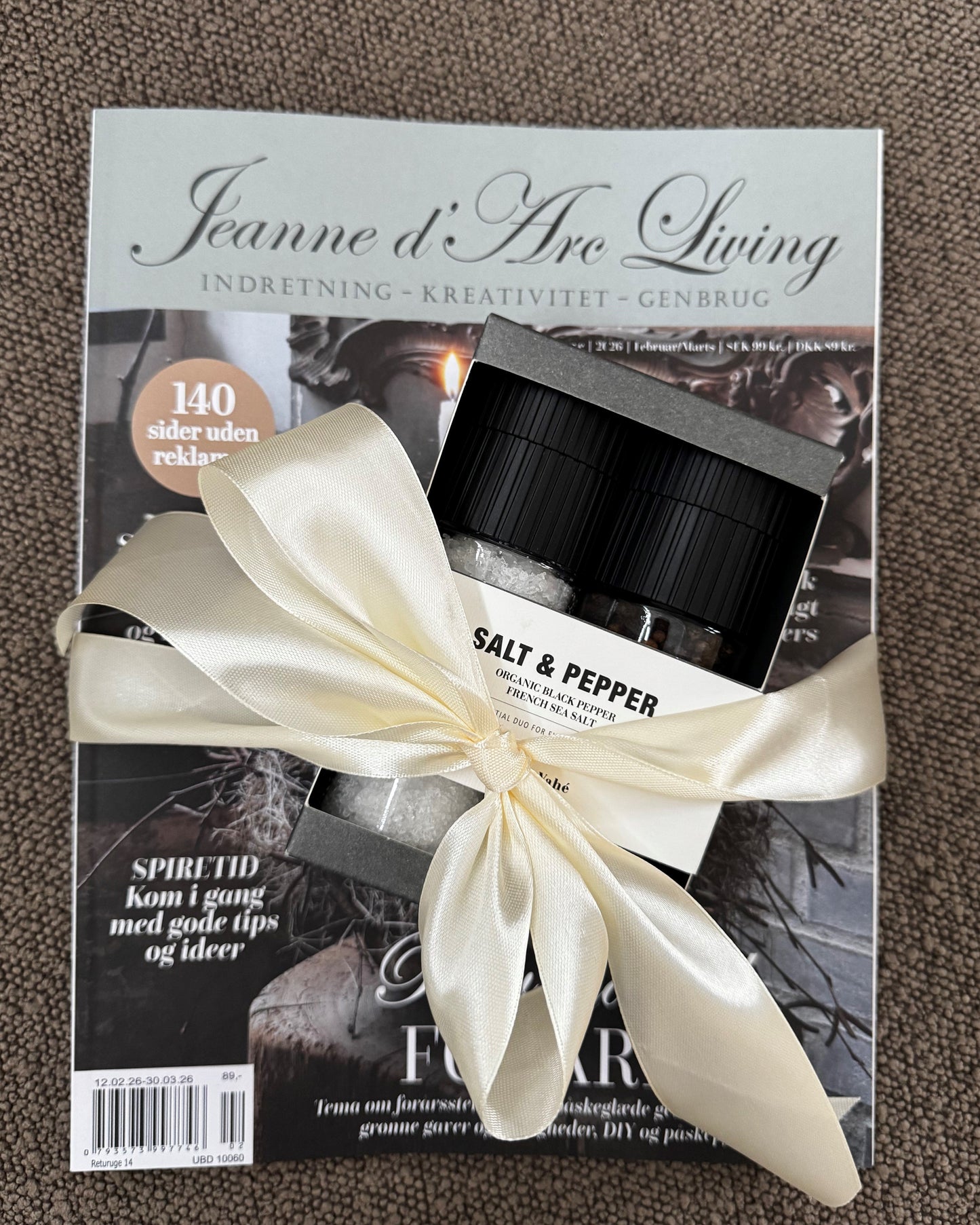 Magasinet Jeanne d'Arc Living + Nicolas Vahé Gaveæske