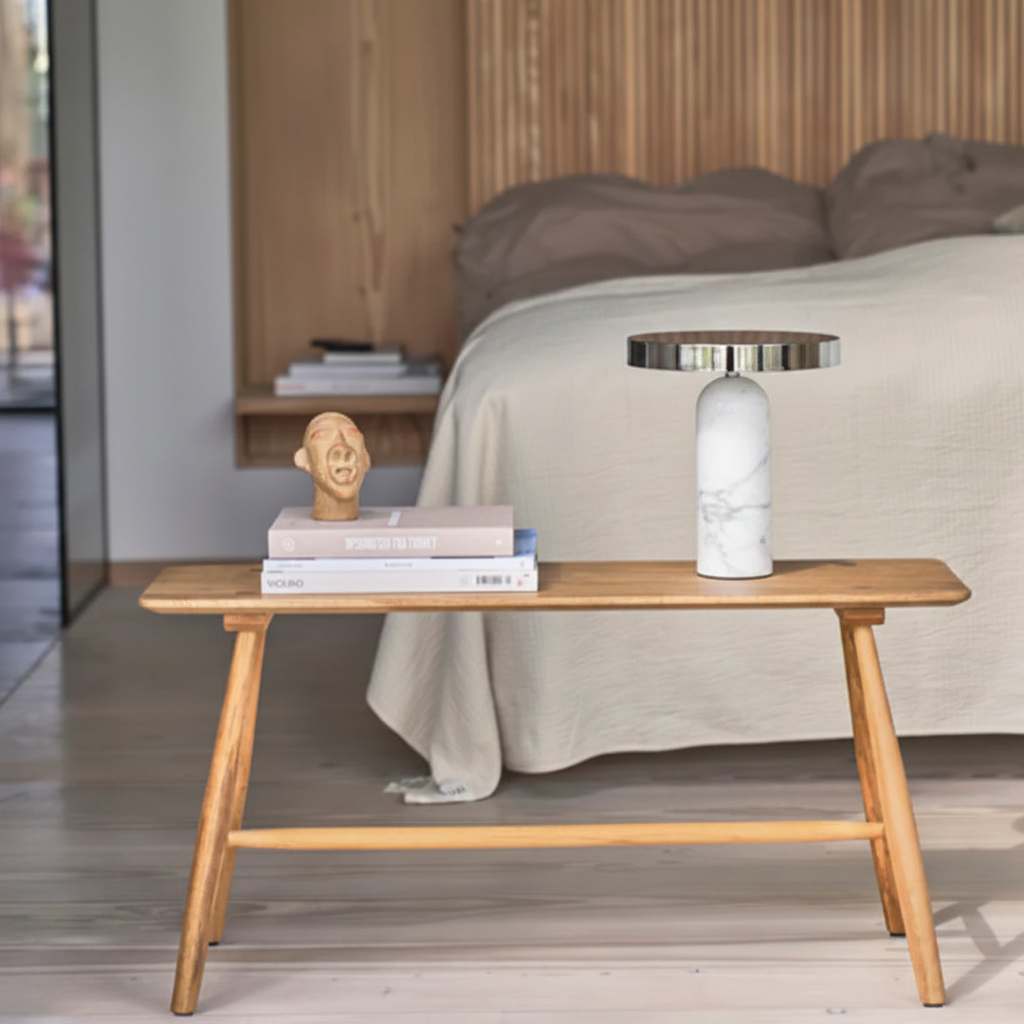 Villa Collection bordlampe – hvid marmor med krom skærm, original størrelse